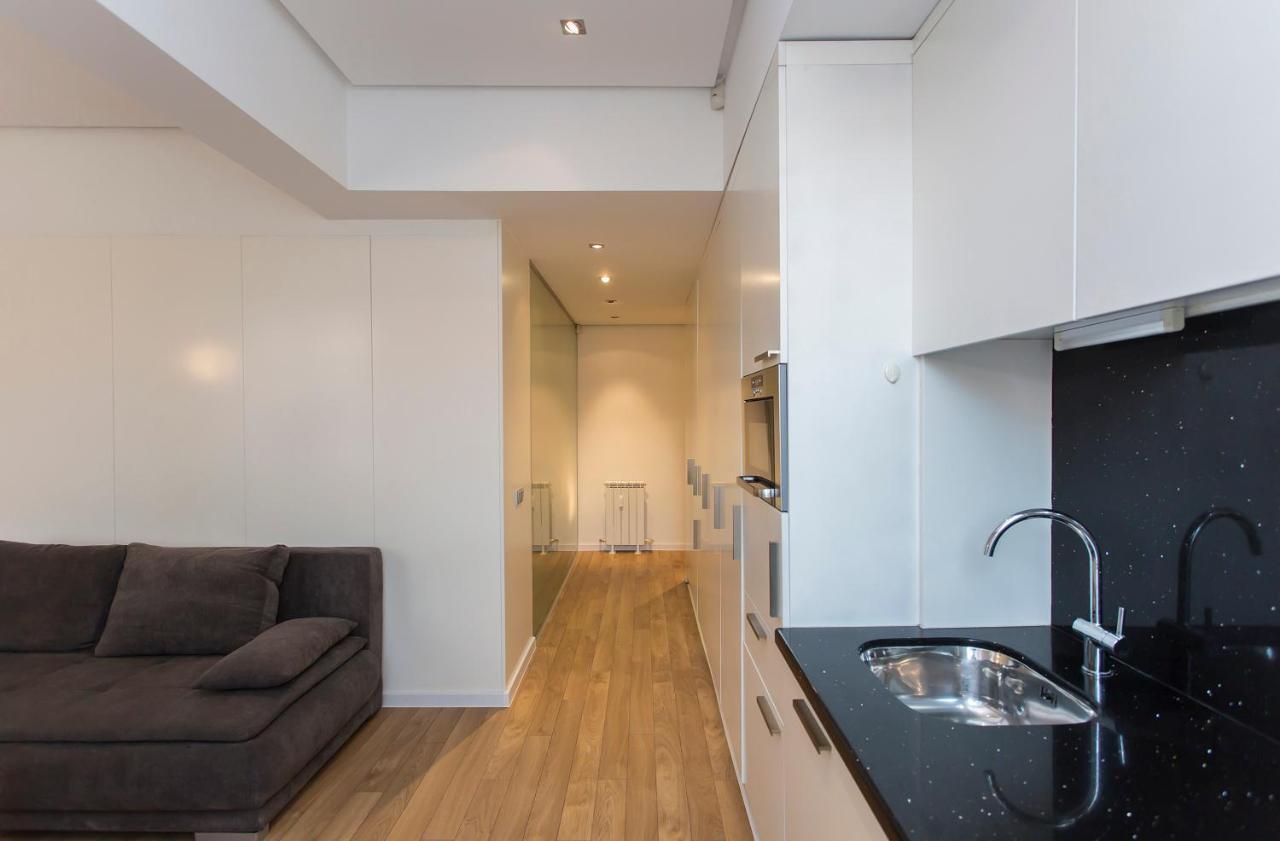 Modern Apartment In The City Center Sófia Exterior foto